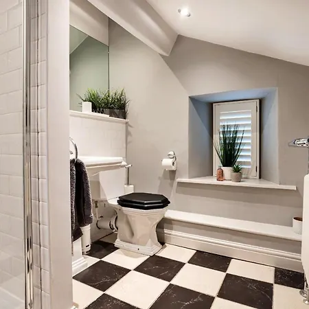 Finest Retreats - Ivy بيت للعطل