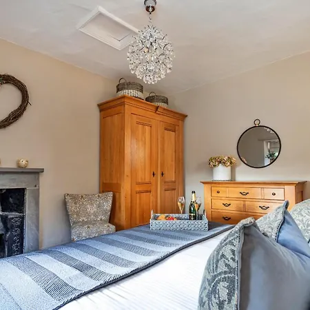 Finest Retreats - Ivy بيت للعطل *