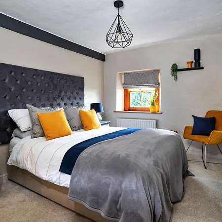 Finest Retreats - Ivy *